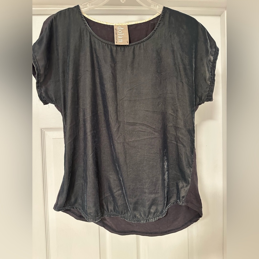 Anthropologie Dolan left coast velvet front navy blue top size small VGUC